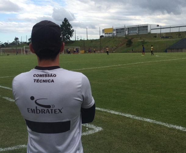 Sub-15 e Sub-17 enfrentam o Figueirense na estreia do estadual