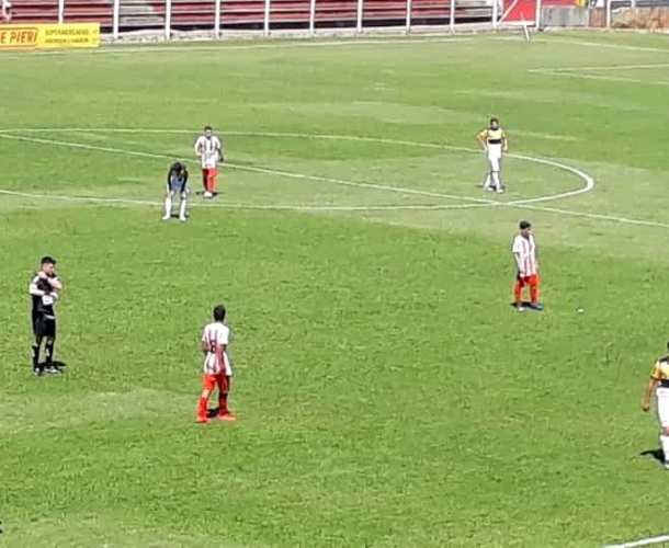 Sub-15 e Sub-17 estão nas quartas de final do Catarinense