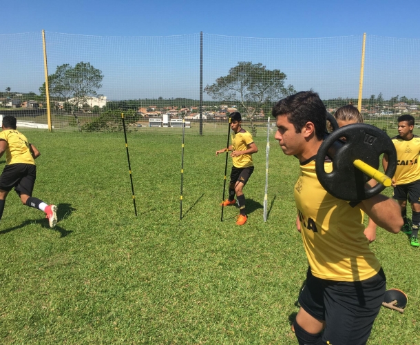 Sub-15 e Sub-17 se classificam em segundo