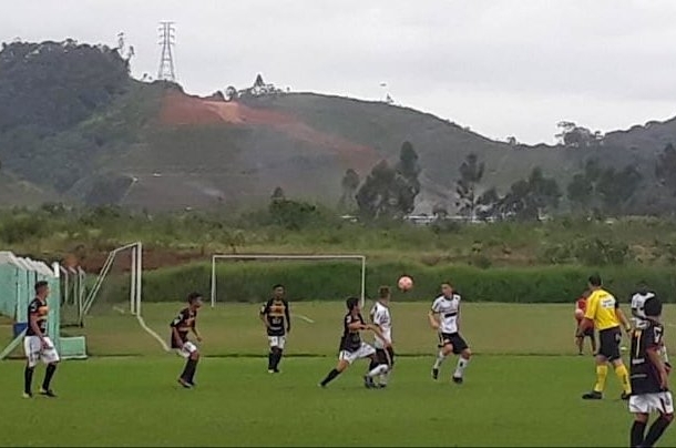 Sub-15 vence e Sub-17 empata no Catarinense