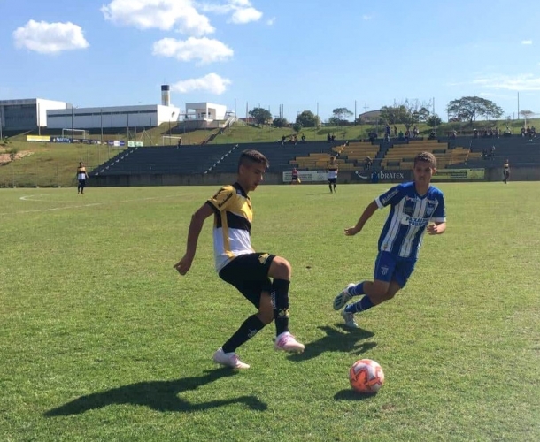Sub-17 empata e Sub-15 é derrotado no Catarinense