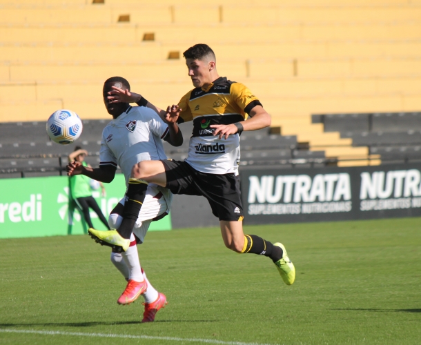 Sub-17 perde na ida das Oitavas da Copa do Brasil