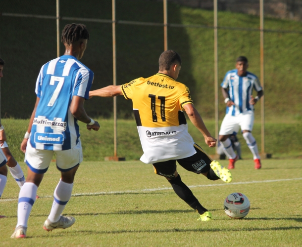 Sub-20 tem resultado negativo na ida das semifinais