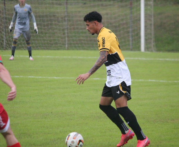 Sub-20 vence o Concórdia no CT Antenor Angeloni