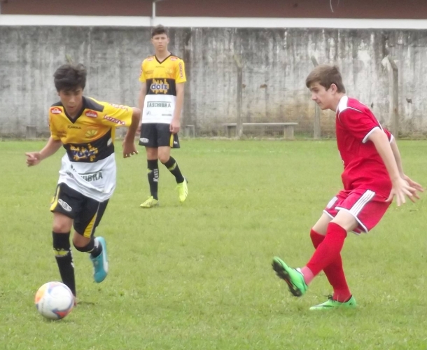 Infantil do Criciúma vence a FME Içara 
