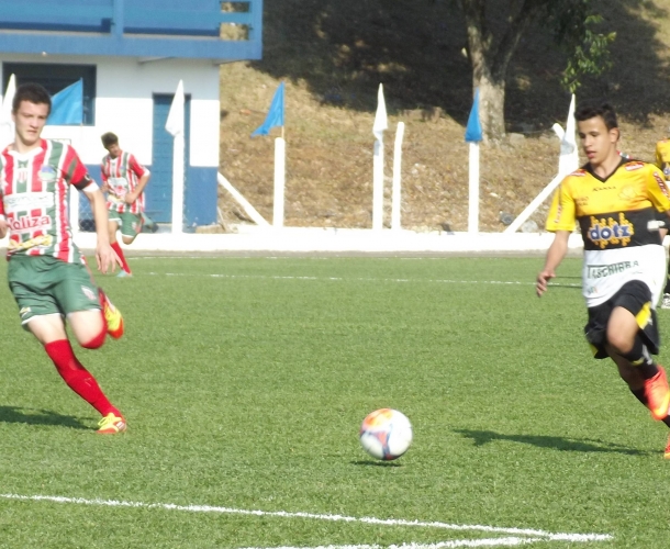 Sub-15 do Tigre enfrenta o Rui Barbosa 