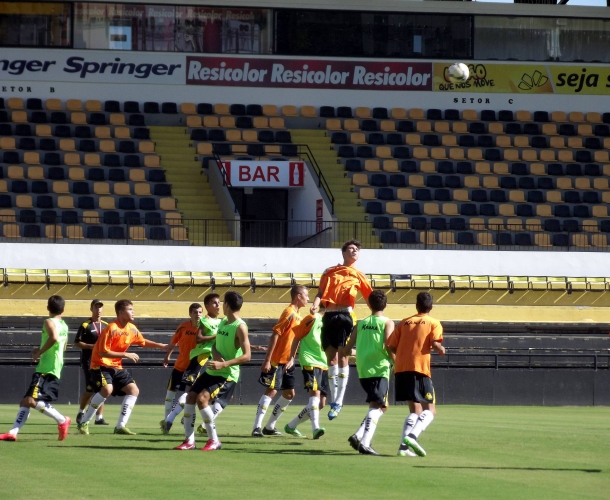 Sub-17 inicia a disputa da Copa do Brasil