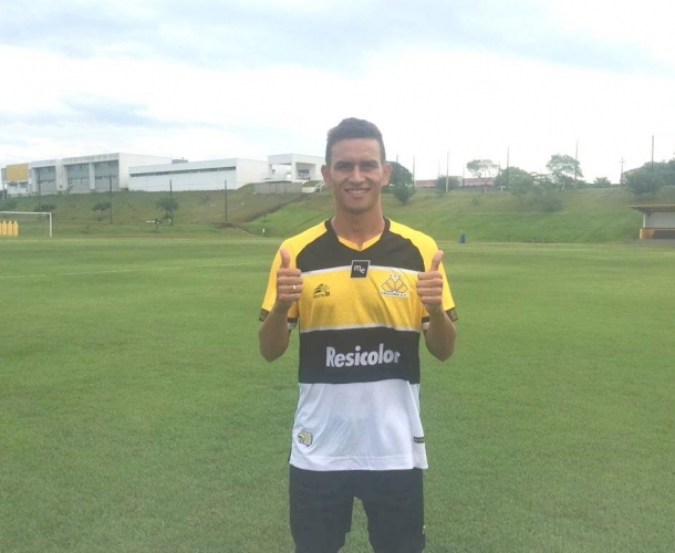 Tigre apresenta Léo Ceará
