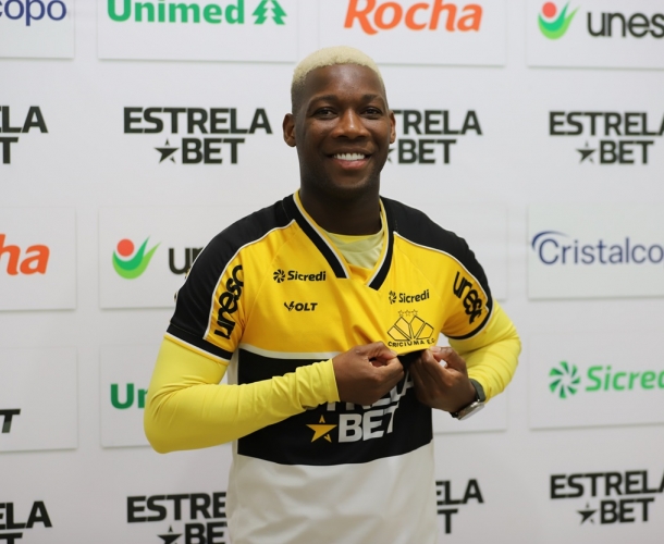 Tigre apresenta oficialmente Patrick de Paula