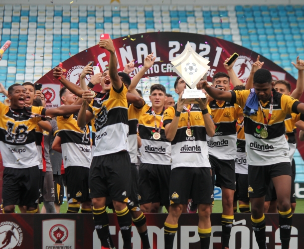Tigre é bicampeão Catarinense Sub-17