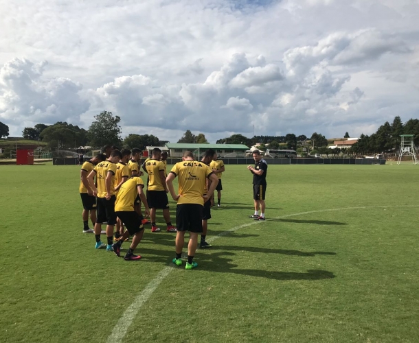 Tigre encara a Chapecoense