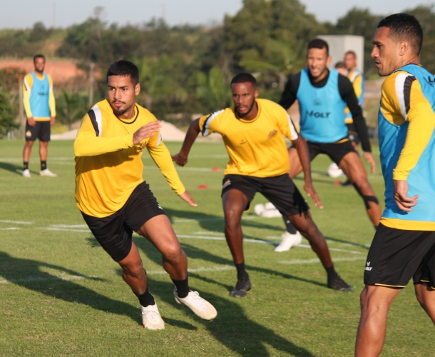 Tigre inicia a semana com treinamento intenso