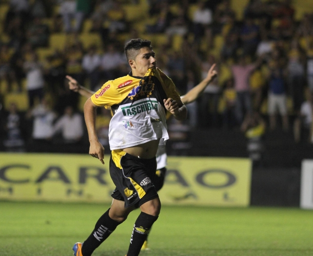 Tigre promove quatro atletas da base