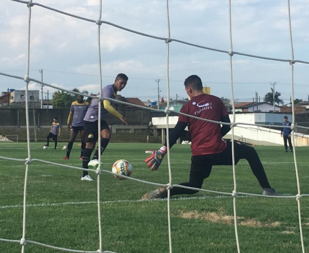 Tigre realiza treino técnico e de finalizações