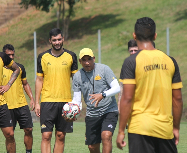 Tigre recebe a Chapecoense no Majestoso