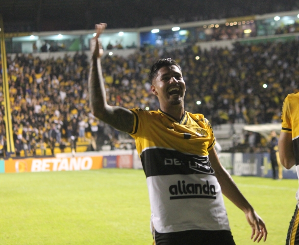 Tigre vence o Ituano em noite do volante Rômulo