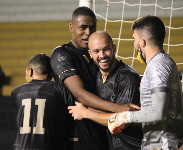Tigre vence o Londrina no Majestoso