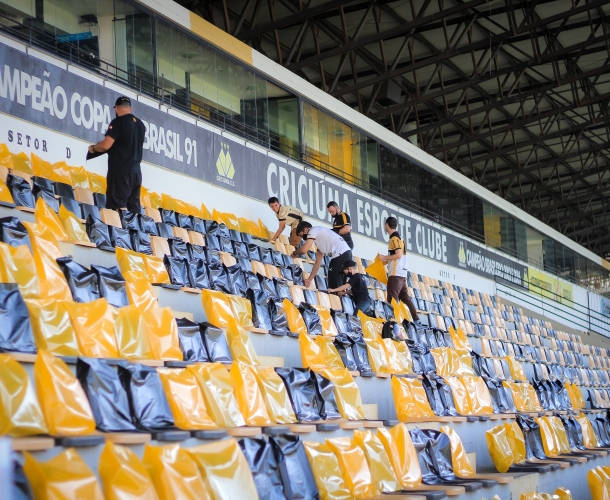 Torcida do Tigre prepara mosaico no Majestoso