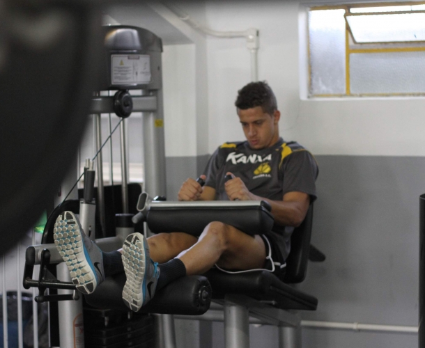 Trabalho de core e força no Criciúma