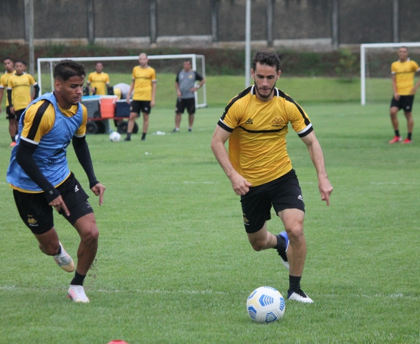 Treinamento em preparação para o confronto da próxima semana