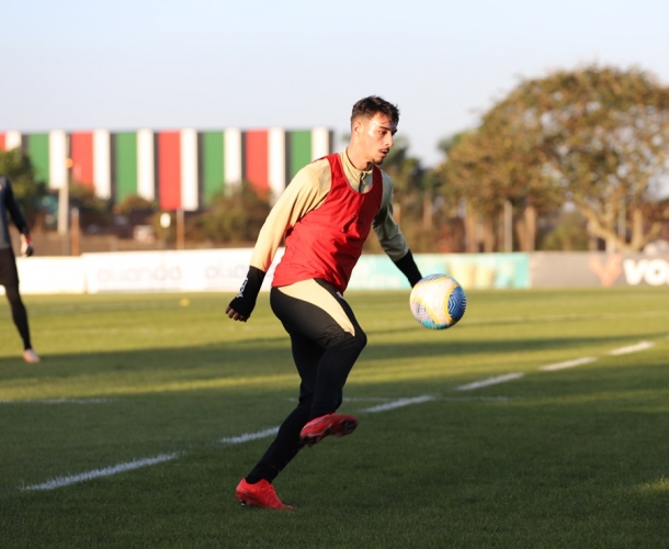 Treino técnico em preparação para a 23ª rodada