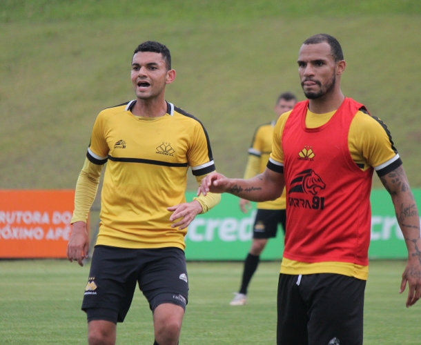 Última rodada com clássico na capital