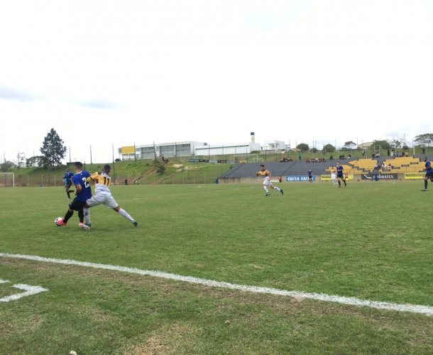 Vitória carvoeira no Sub-19