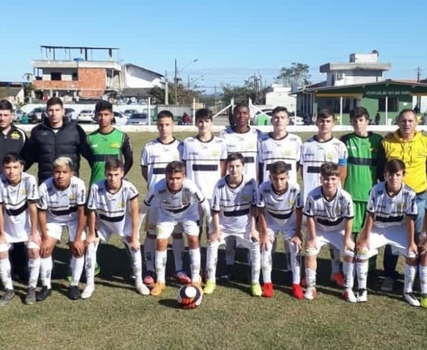 Vitória na ida das quartas da Copa SC Sub-13