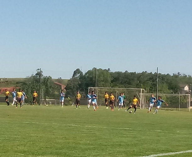 Vitórias do Sub-16 e Sub-19